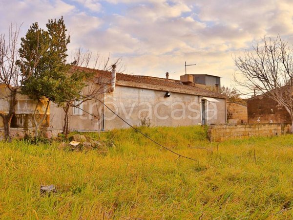 casa indipendente in vendita a Chiaramonte Gulfi in zona Sperlinga