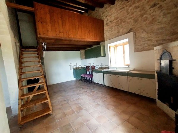 casa indipendente in vendita a Chiaramonte Gulfi