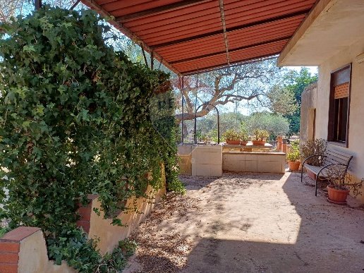 casa indipendente in vendita a Chiaramonte Gulfi