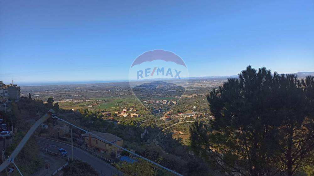 appartamento in vendita a Chiaramonte Gulfi