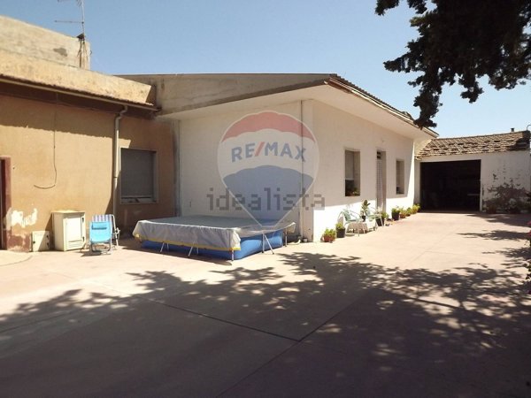 casa indipendente in vendita a Chiaramonte Gulfi in zona Piano dell'Acqua