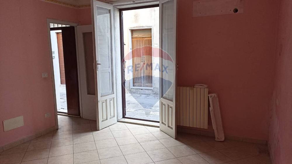 casa indipendente in vendita a Chiaramonte Gulfi