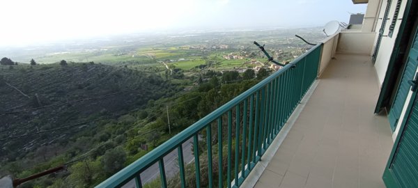appartamento in vendita a Chiaramonte Gulfi