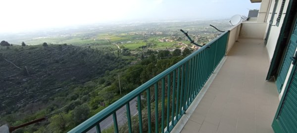 appartamento in vendita a Chiaramonte Gulfi