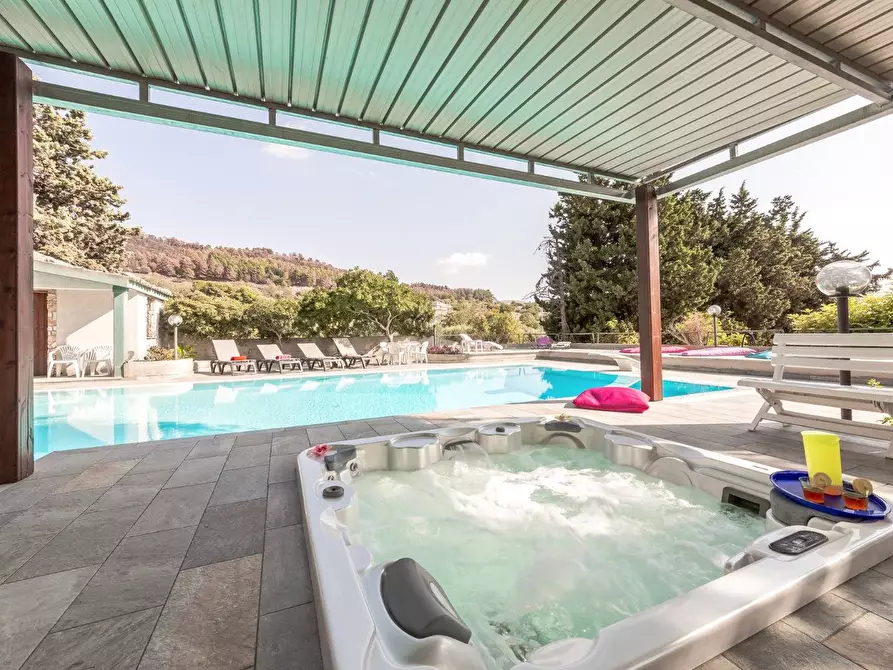 casa indipendente in vendita a Chiaramonte Gulfi