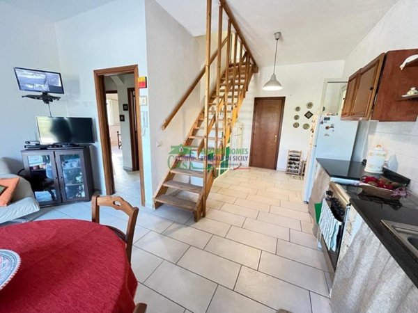 casa indipendente in vendita a Chiaramonte Gulfi