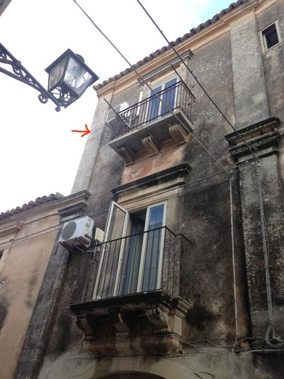 casa indipendente in vendita a Chiaramonte Gulfi