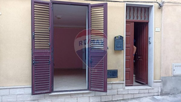 casa indipendente in vendita a Chiaramonte Gulfi