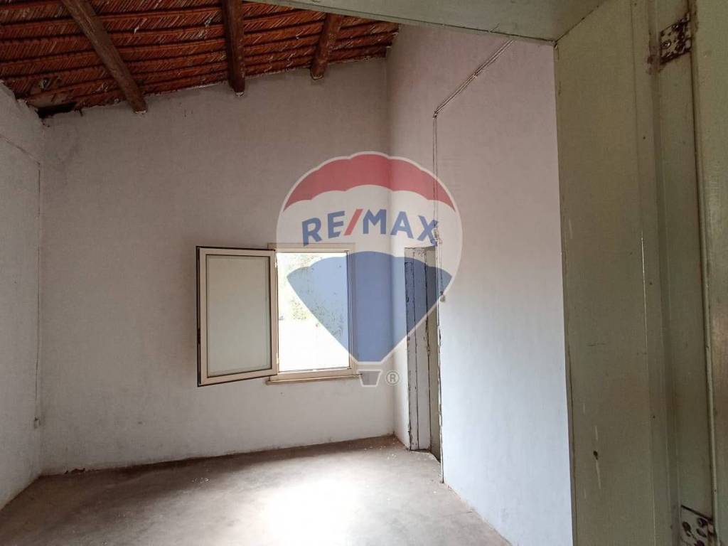 casa indipendente in vendita a Chiaramonte Gulfi in zona Roccazzo