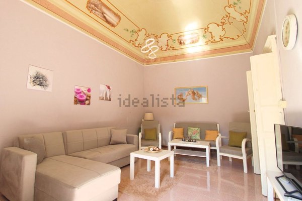 casa indipendente in vendita a Chiaramonte Gulfi