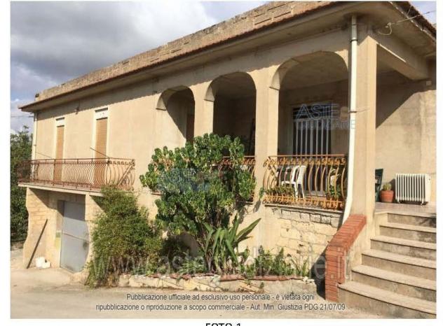 appartamento in vendita a Chiaramonte Gulfi