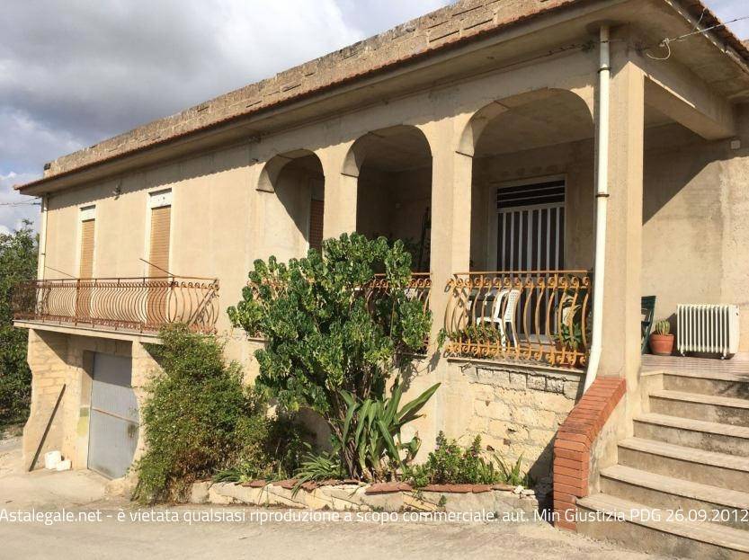 appartamento in vendita a Chiaramonte Gulfi