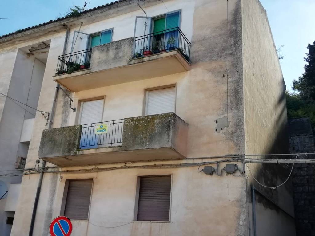 appartamento in vendita a Chiaramonte Gulfi