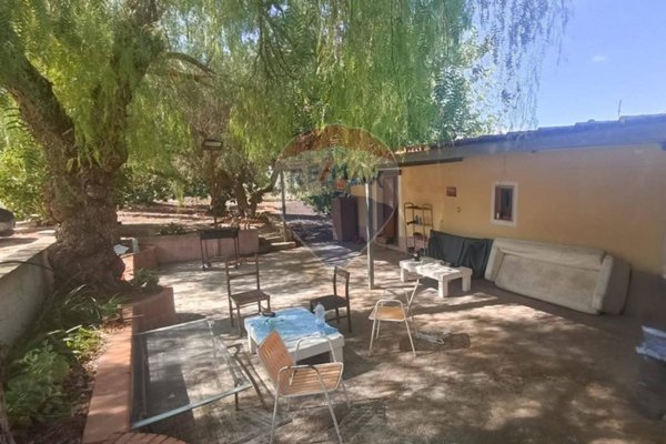 casa indipendente in vendita a Chiaramonte Gulfi