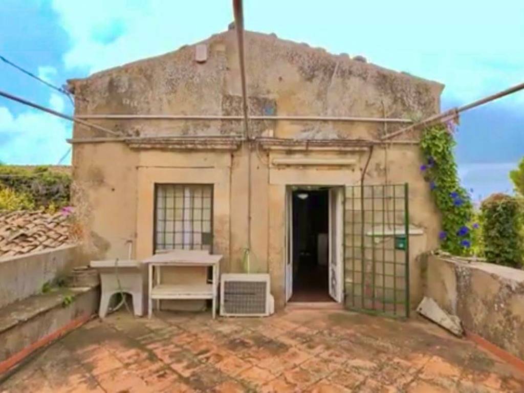 villa in vendita a Chiaramonte Gulfi
