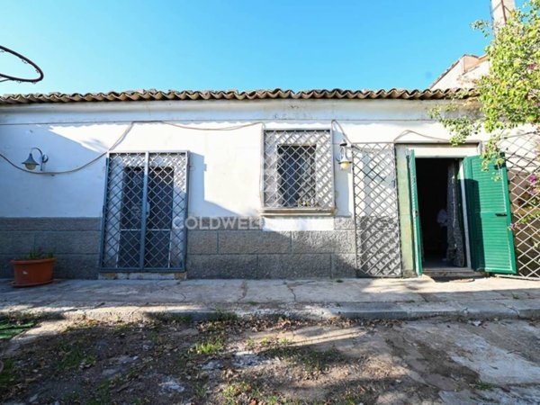 casa indipendente in vendita a Chiaramonte Gulfi