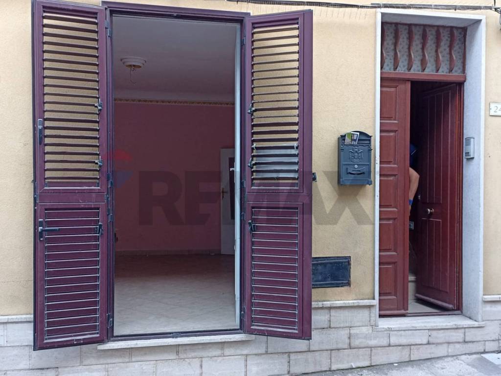 casa indipendente in vendita a Chiaramonte Gulfi