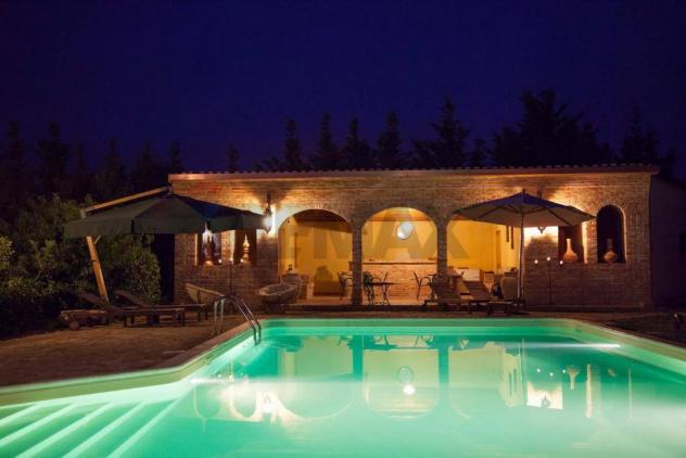 casa indipendente in vendita a Chiaramonte Gulfi in zona Roccazzo