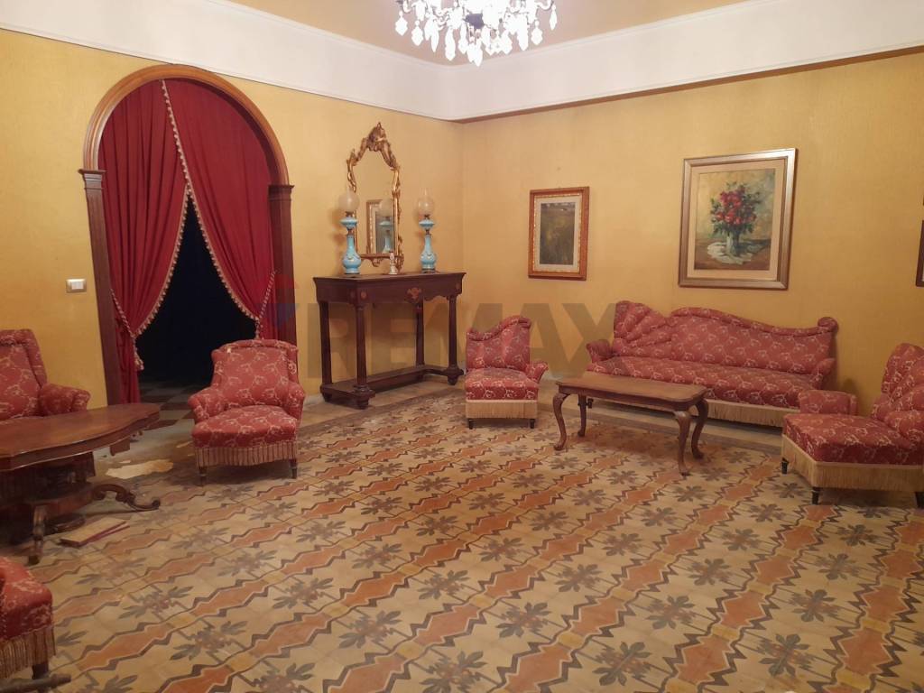 casa indipendente in vendita a Chiaramonte Gulfi