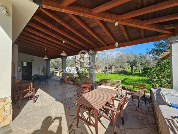 casa indipendente in vendita a Chiaramonte Gulfi