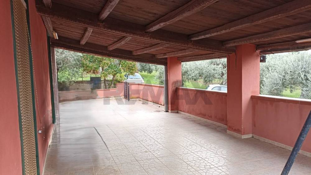 casa indipendente in vendita a Chiaramonte Gulfi