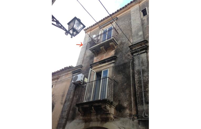 casa indipendente in vendita a Chiaramonte Gulfi