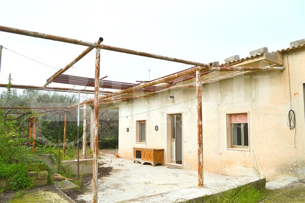 casa indipendente in vendita a Chiaramonte Gulfi in zona Piano dell'Acqua