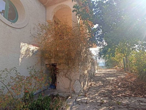 casa indipendente in vendita a Chiaramonte Gulfi