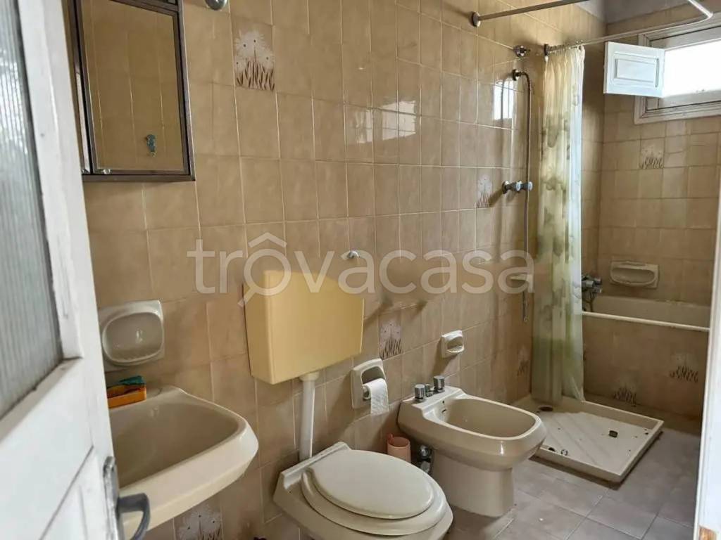casa indipendente in vendita a Chiaramonte Gulfi