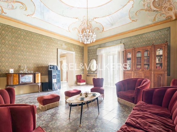 casa indipendente in vendita a Chiaramonte Gulfi