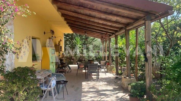 casa indipendente in vendita a Chiaramonte Gulfi in zona Piano dell'Acqua