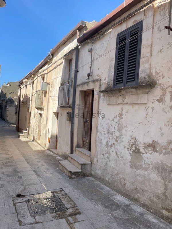 appartamento in vendita a Chiaramonte Gulfi