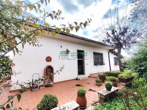 casa indipendente in vendita a Chiaramonte Gulfi in zona Piano dell'Acqua
