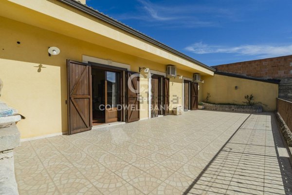 casa indipendente in vendita a Comiso in zona Pedalino