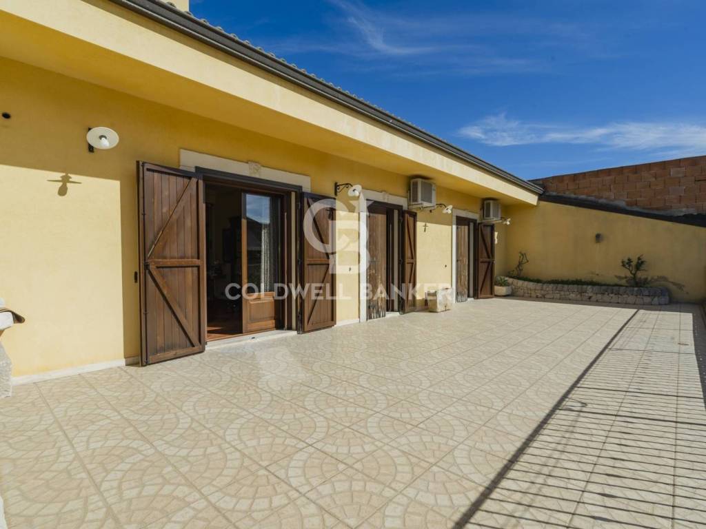 casa indipendente in vendita a Comiso in zona Pedalino
