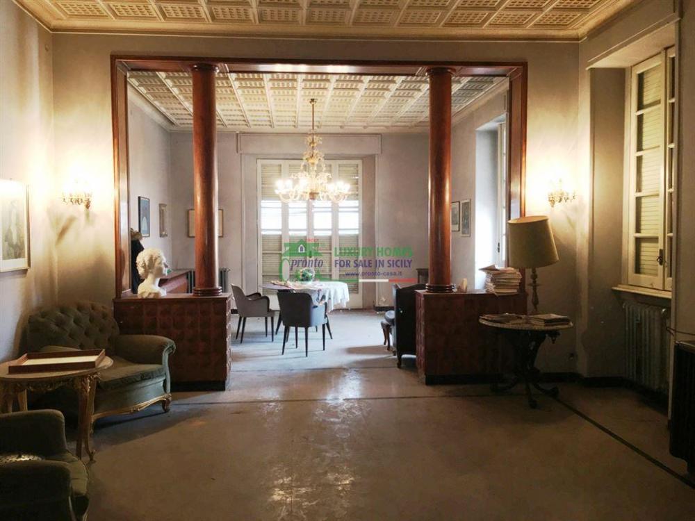 casa indipendente in vendita a Comiso