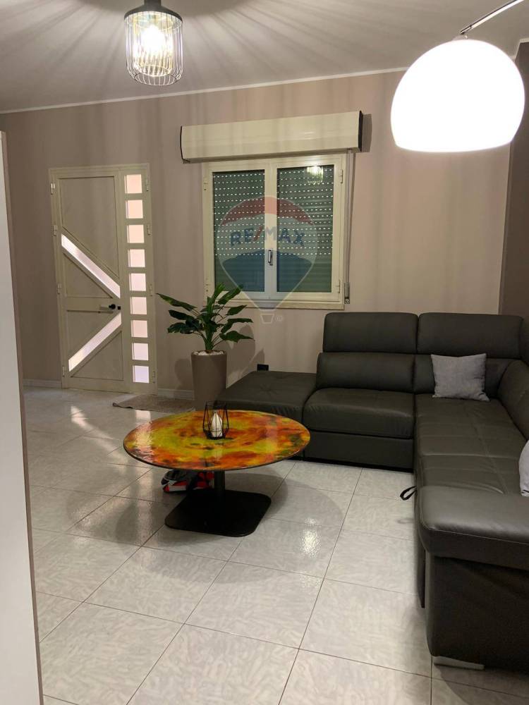 casa indipendente in vendita a Comiso