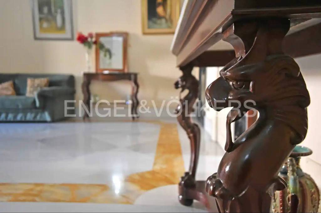 casa indipendente in vendita a Comiso in zona Centro Storico