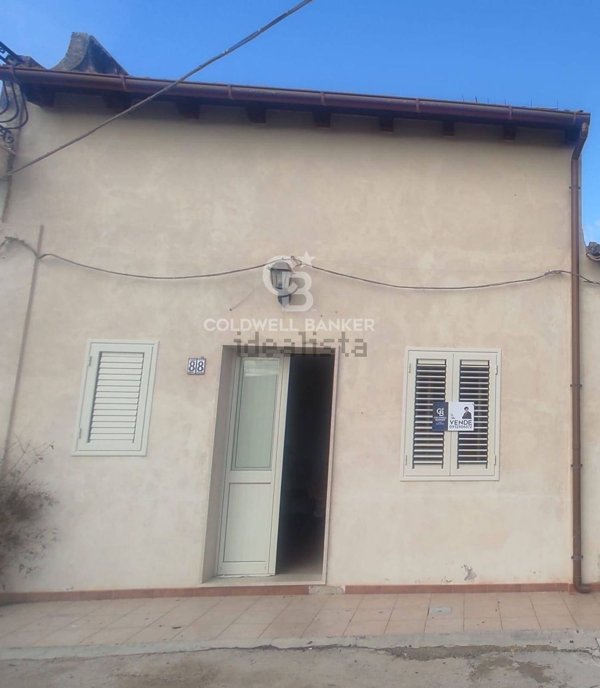 casa indipendente in vendita a Comiso