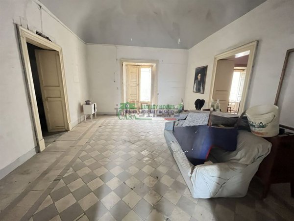 casa indipendente in vendita a Comiso