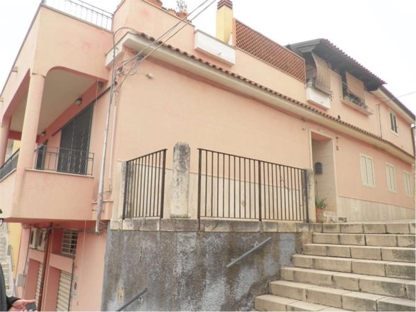 appartamento in vendita a Comiso in zona Centro Storico