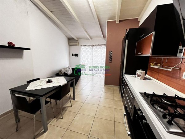 casa indipendente in vendita a Comiso