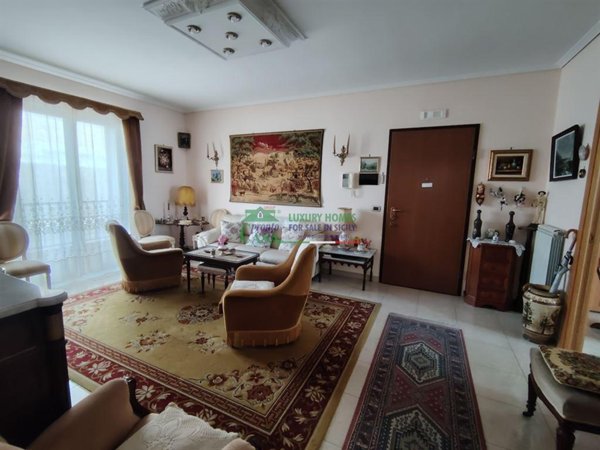 appartamento in vendita a Comiso in zona Centro Storico