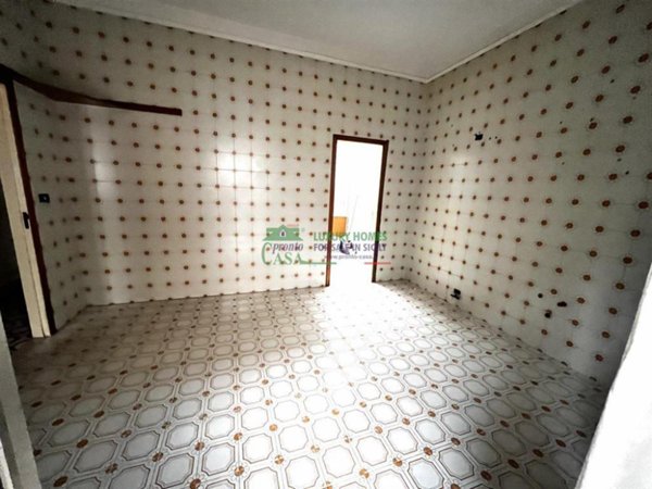 casa indipendente in vendita a Comiso