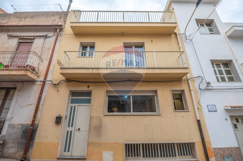 casa indipendente in vendita a Comiso