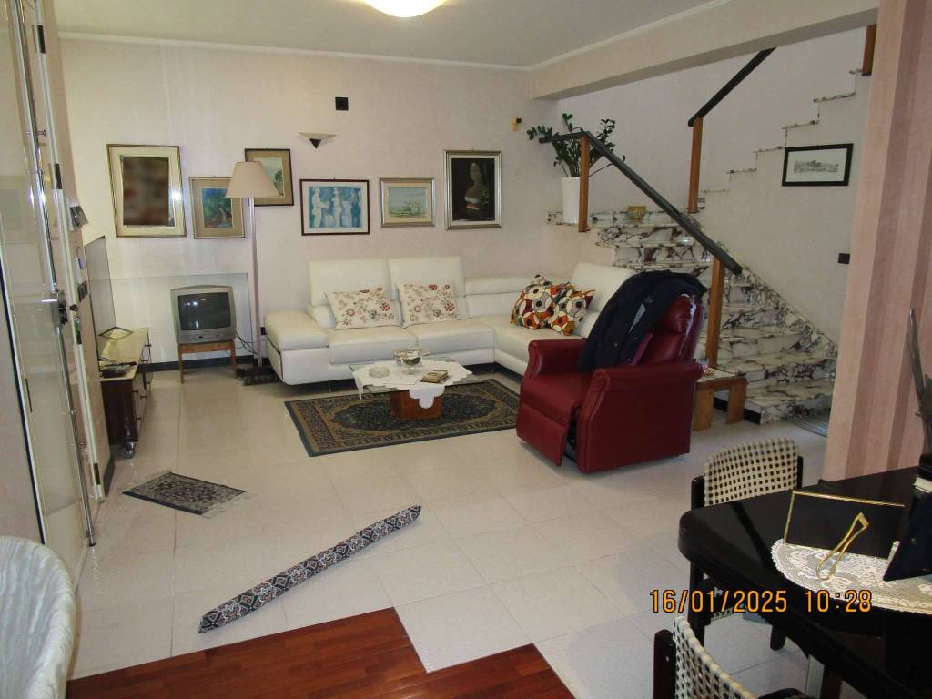 casa indipendente in vendita a Comiso