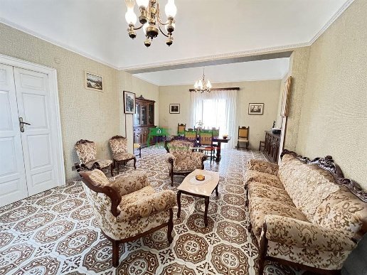 casa indipendente in vendita a Comiso