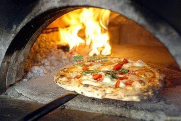 negozio in vendita a Comiso in zona Centro Storico