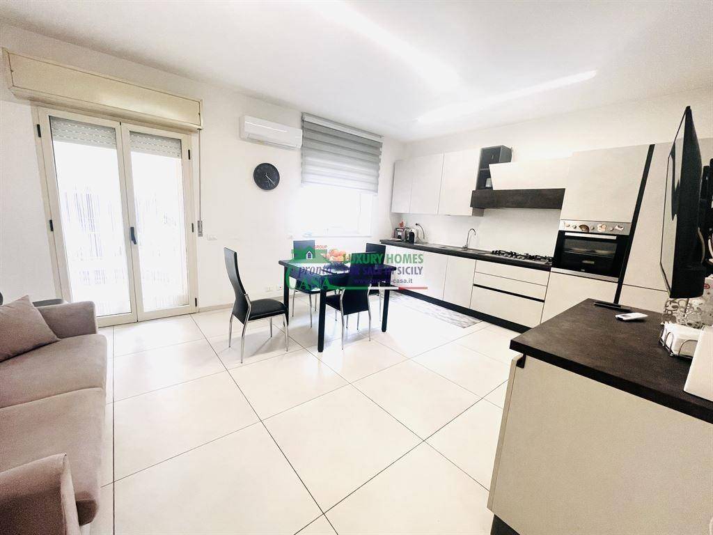 casa indipendente in vendita a Comiso