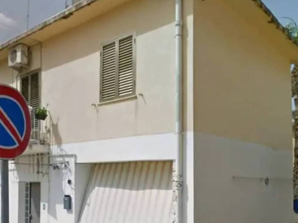 casa indipendente in vendita a Comiso